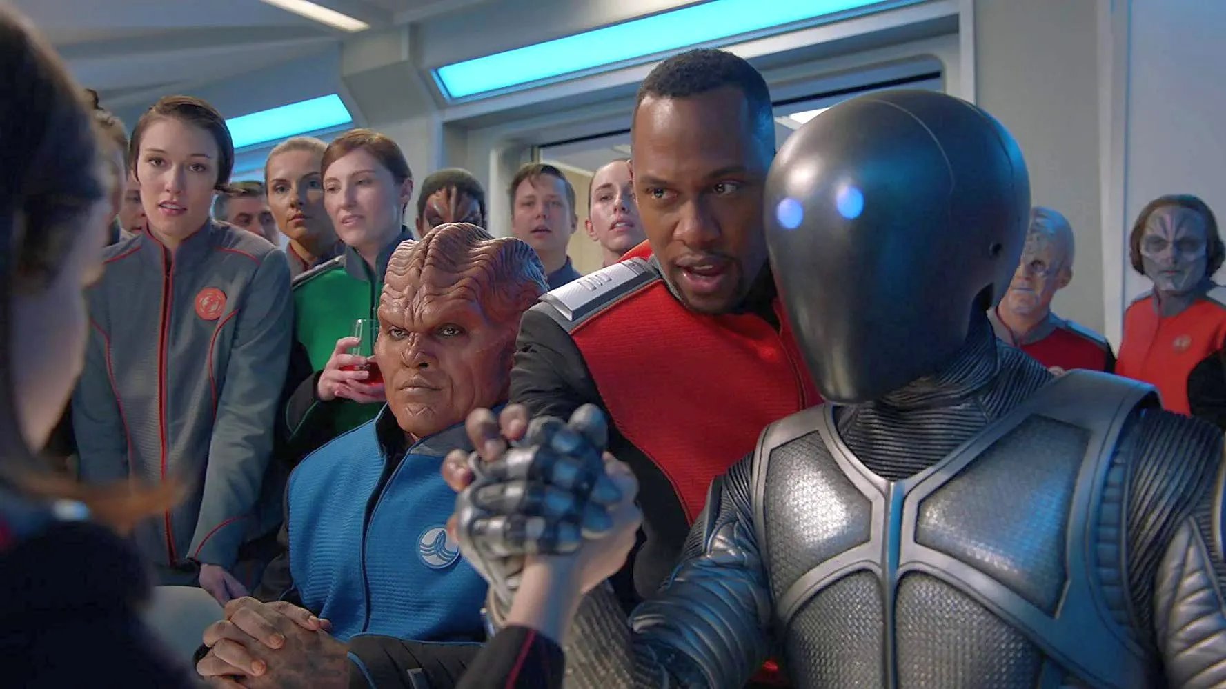 Szenenbild der Orville-Episode Home.