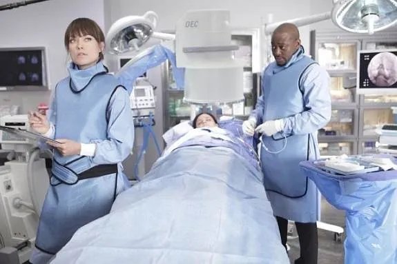 13 (Olivia Wilde) und Foreman (Omar Epps) und der %26bdquo;Fall der Woche%26ldquo; &copy;%26nbsp;FOX
