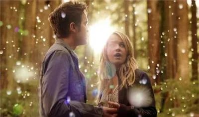 Thomas Dekker und Britt Robertson teilen ihre Kräfte &copy; The CW