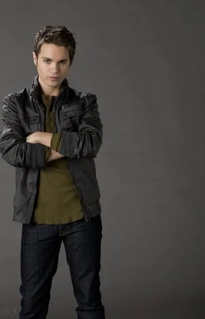 Thomas Dekker in %26bdquo;Secret Circle%26ldquo; &copy; The CW