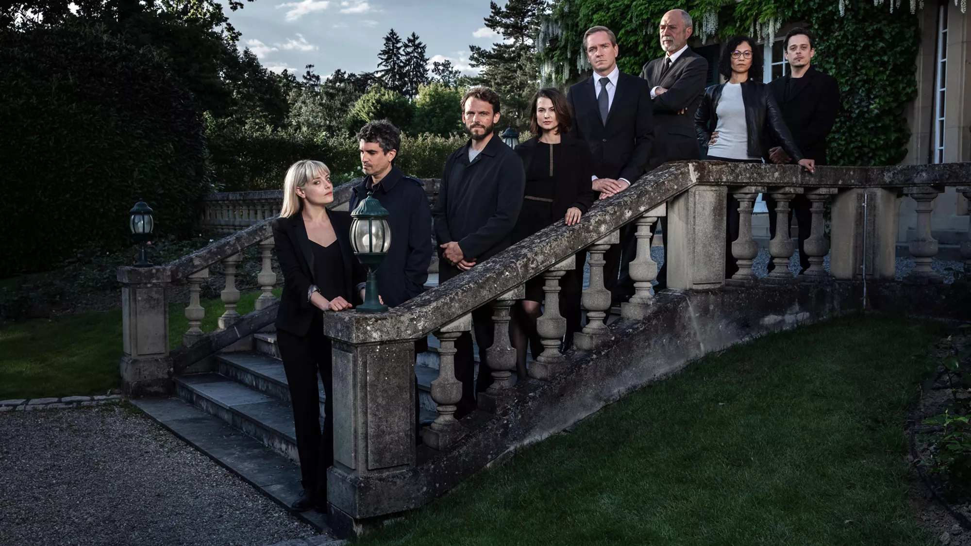 Banking District - Streams, Episodenguide und News zur Serie