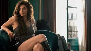 Begoña Vargas als Cameron