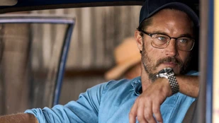 Travis Fimmel als James Cormack