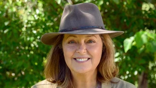 Greta Scacchi als Joan