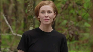 Anna McGahan als Rebecca