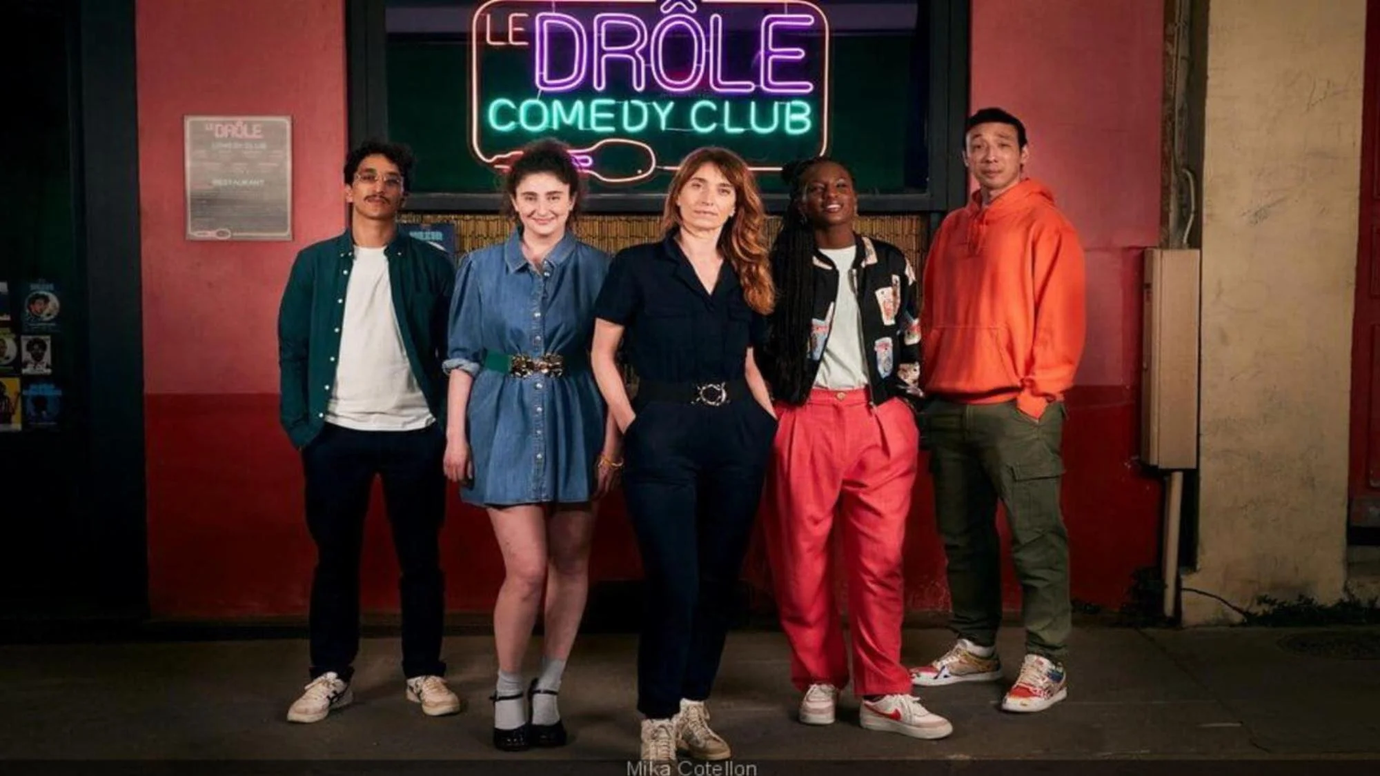 Drole - Einfach komisch - Streams, Episodenguide und News zur Serie