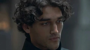 Josh Heuston als Constantine Corrino