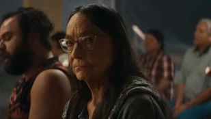 Tantoo Cardinal als Chula