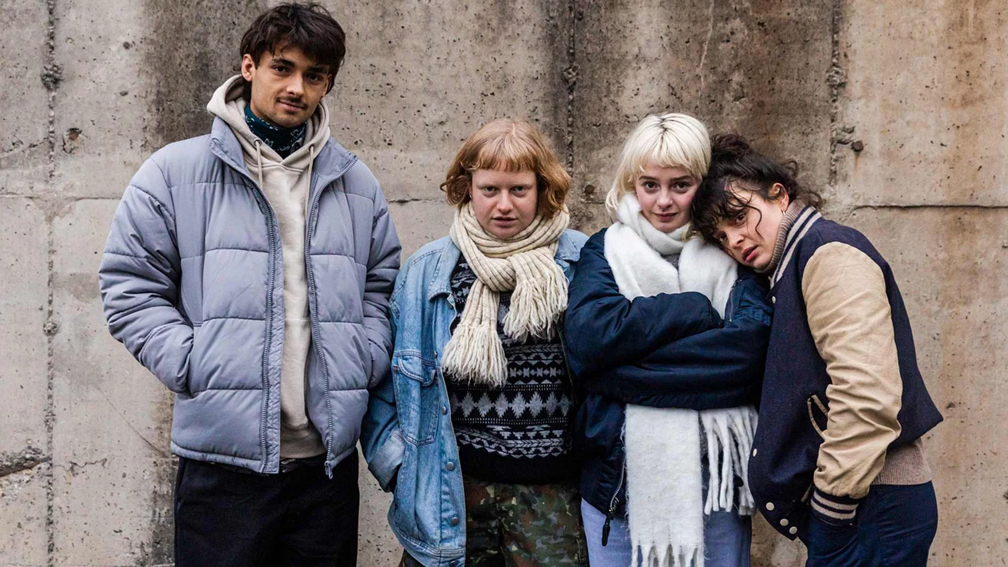 Everyone Is F*cking Crazy - Streams, Episodenguide und News zur Serie
