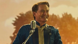 Kyle MacLachlan als Overseer Hank