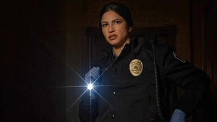 Richa Moorjani als Deputy Indira Olmstead