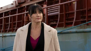 Dawn Steele als DCI Cora MacMillan