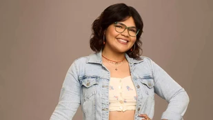 Belissa Escobedo als Isabella