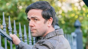 Aaron McCusker als Clint Dunwoody