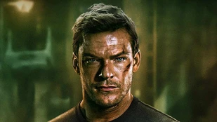 Alan Ritchson als Reacher