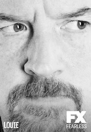 Louie Poster zur US-Serie Staffel 3
