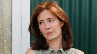 Amy Nuttall als Lisa Castleton