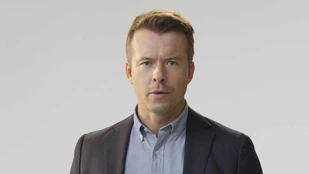 Todd Lasance als JD