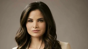 Katrina Law als Jessica Knight