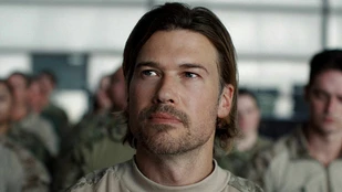 Nick Zano als McKnight