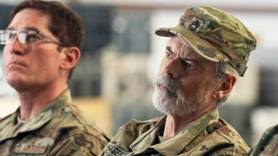 C. Thomas Howell als Haggerty