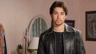 Brandon Larracuente als Emilio