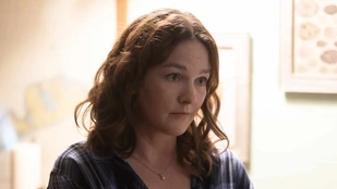 Virginia Kull als Sally