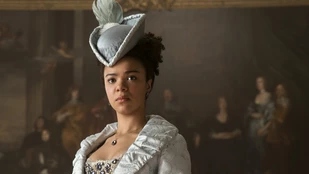 India Ria Amarteifio als Queen Charlotte