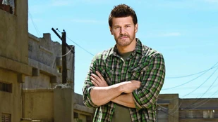 David Boreanaz als Jason Hayes