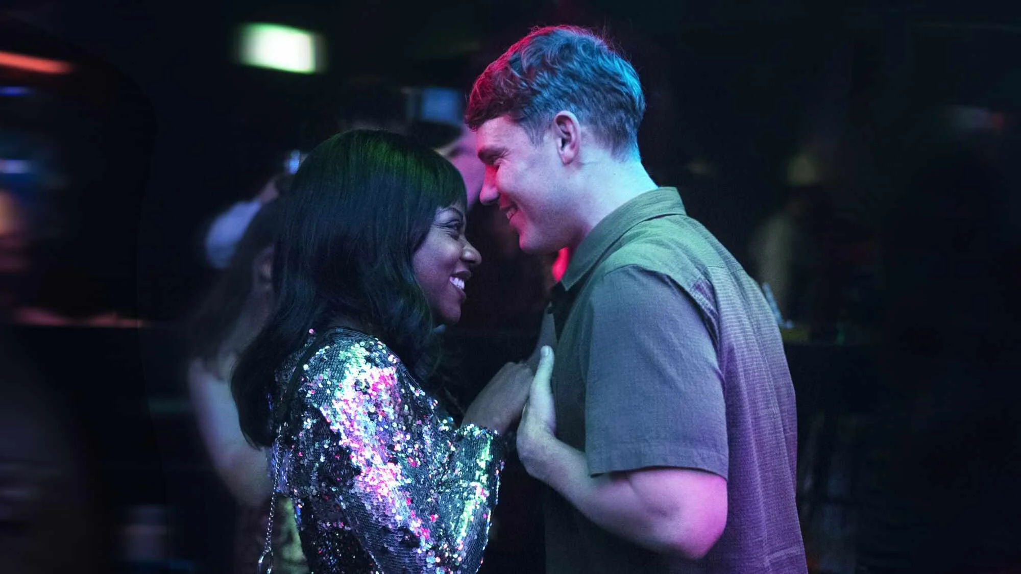 Smothered - Episodenguide und News zur Serie