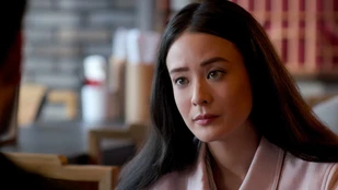 Highdee Kuan als Alexis