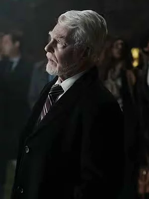 Sir Ralph Unwin