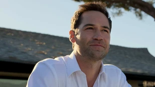 Manuel Garcia-Rulfo als Mickey